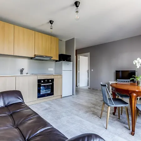 Apartment 4t Immo - 31 Avenue Gaston Chauvin *