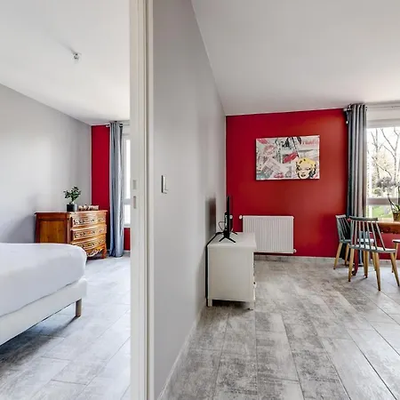 아파트 4t Immo - 31 Avenue Gaston Chauvin 오네수부아