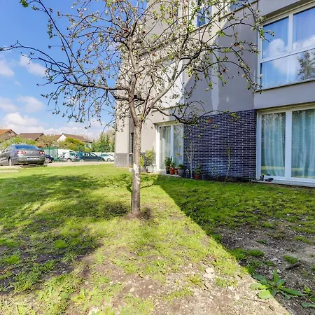 아파트 4t Immo - 31 Avenue Gaston Chauvin *