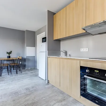 Apartment 4t Immo - 31 Avenue Gaston Chauvin