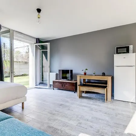 4t Immo - 31 Avenue Gaston Chauvin 아파트 *